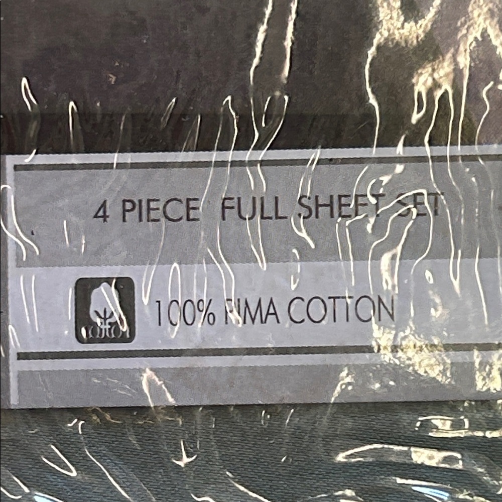 Hotel Collection sage color Luxury 4-Piece Sheet Set in Soft Green - Picture 5 of 6